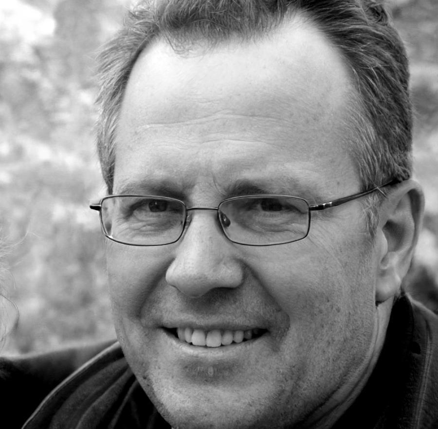 Dr. Marcus Weinberg, Senior Finanzanalyst